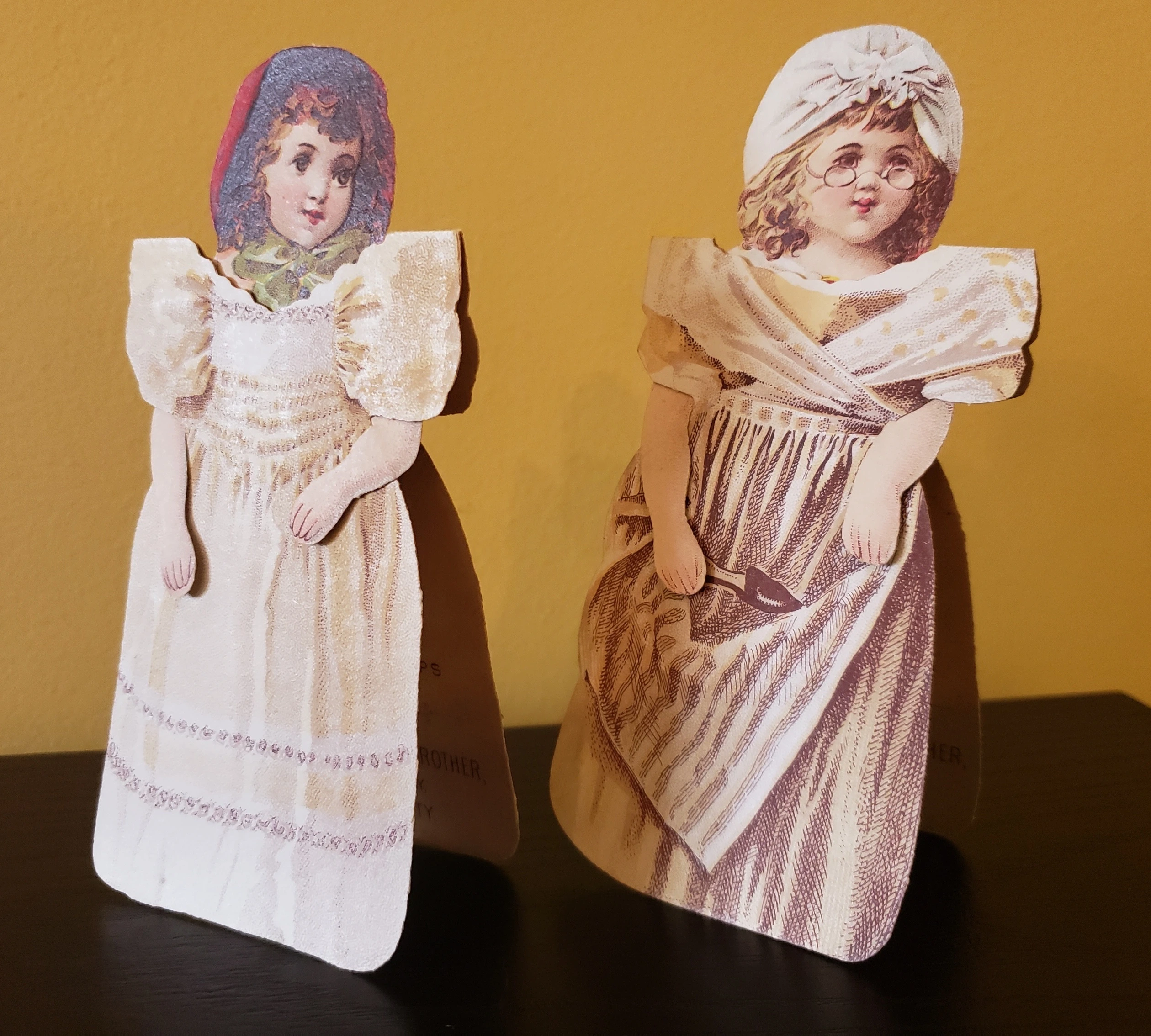 Pair of Clark's O.N.T. Spool Cotton Doll Trade Cards